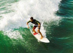 壹号娱乐网页版-跆拳道健儿强势出击 技战术全面压制彰显昂扬斗志